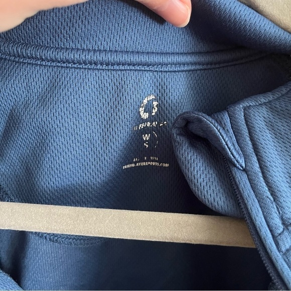 *2/$15* Lightweight Running Sweatshirt - Picture 5 of 5